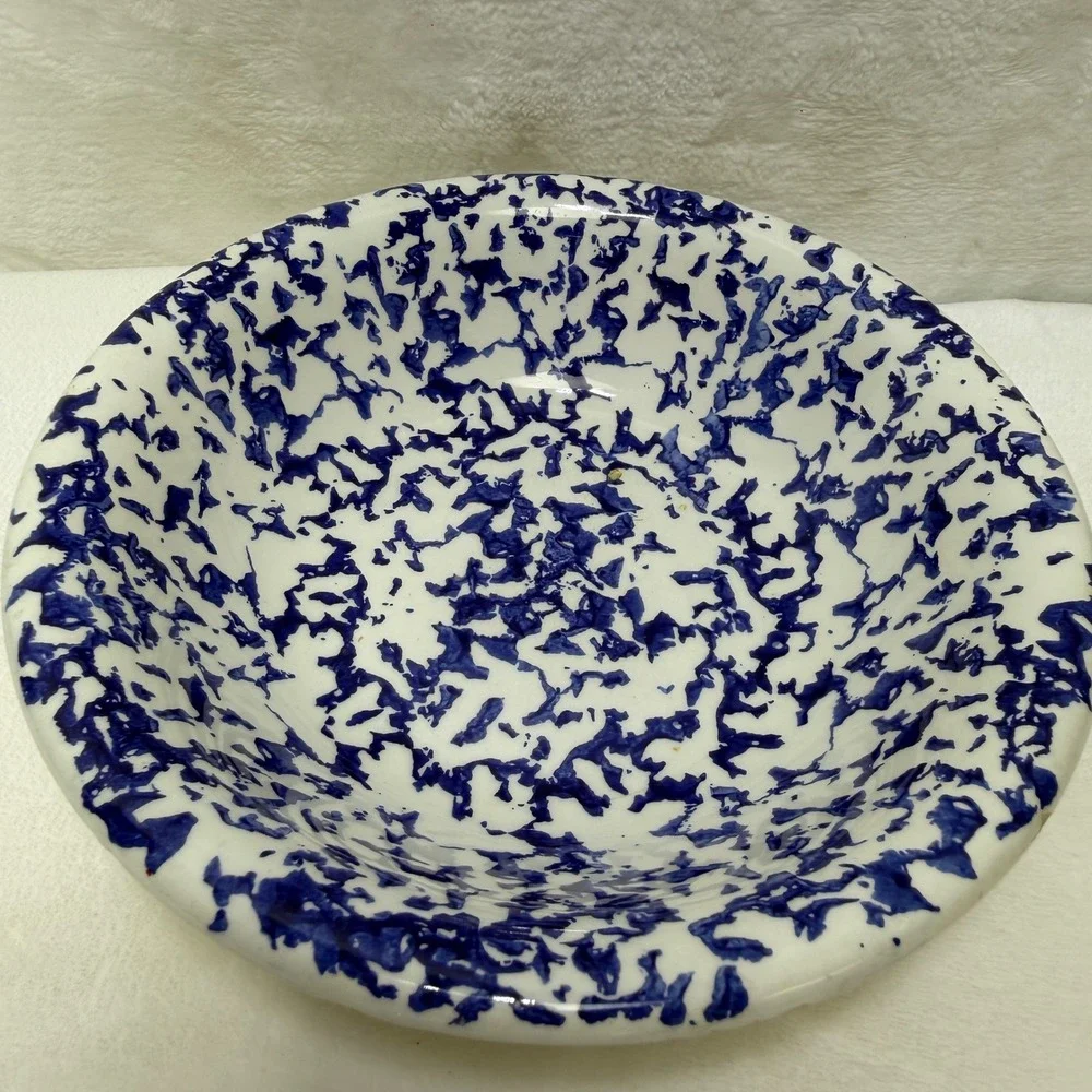 VTG Blue White Splatter Enamelware‎ Bowl 8 Inch Round Speckled Basin
